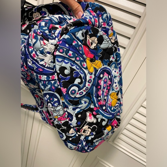 Vera Bradley & Disney Mickey’s Whimsical Paisley Iconic Glenna Satchel EUC - Picture 5 of 9